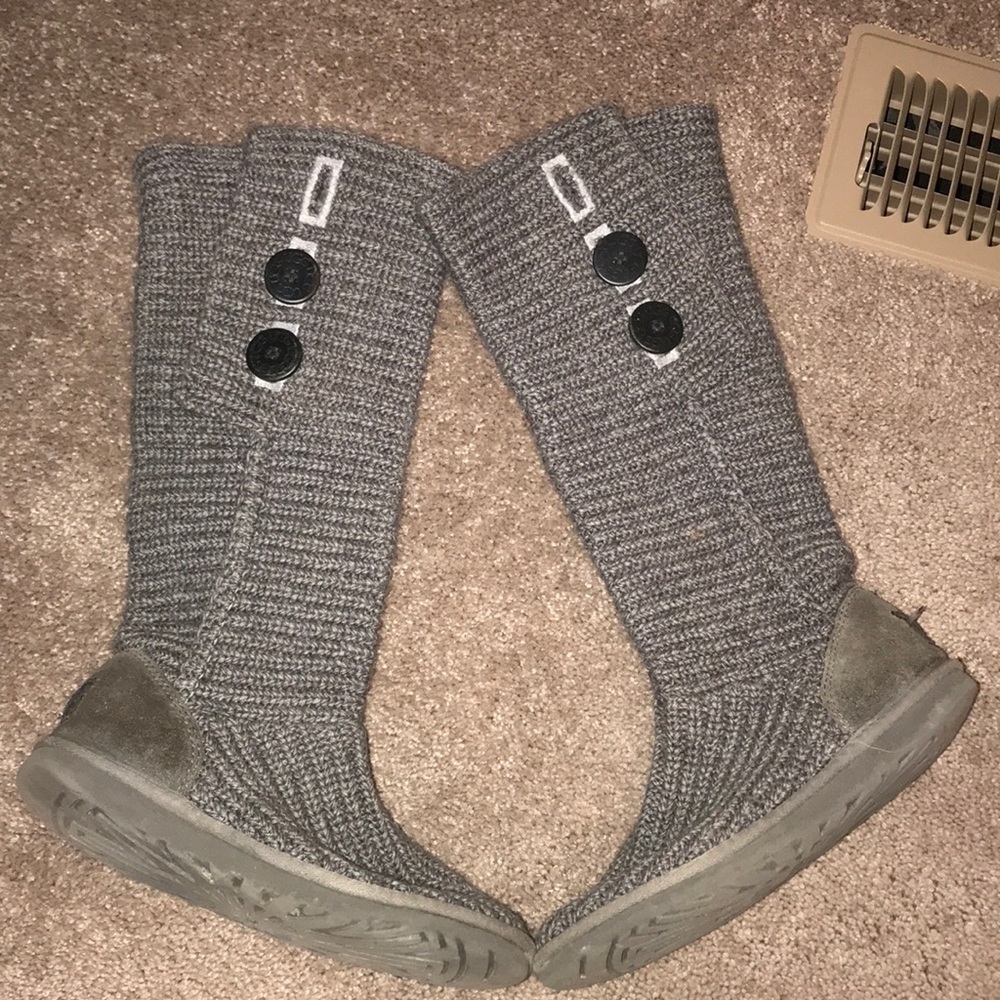 Knitted Grey Ugg Boots